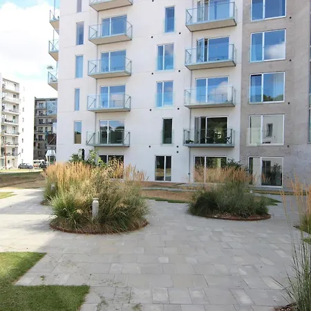 Spacious 1-bed W. Private Terrace * Odense